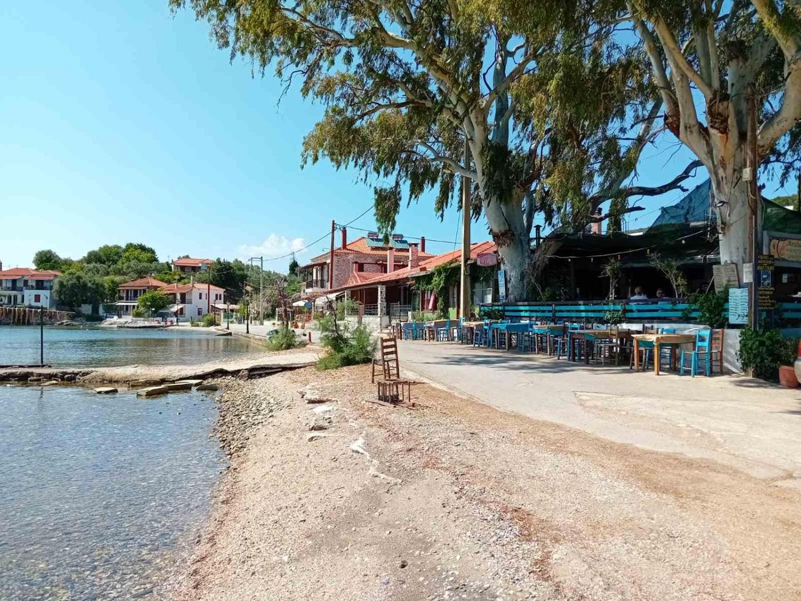 Christina's Seaside Afissos